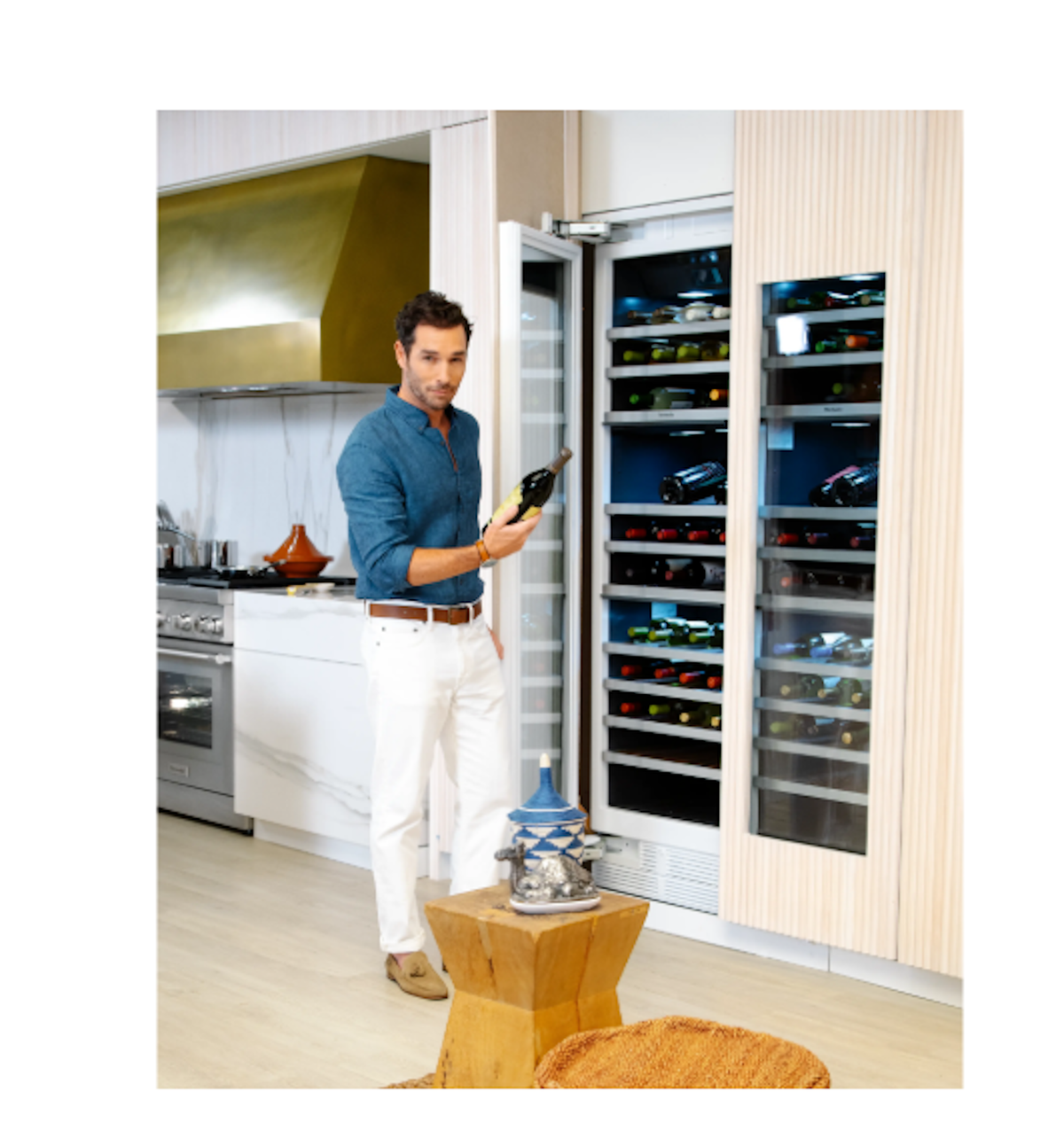 Thermador-18" Bi Wine Preservation