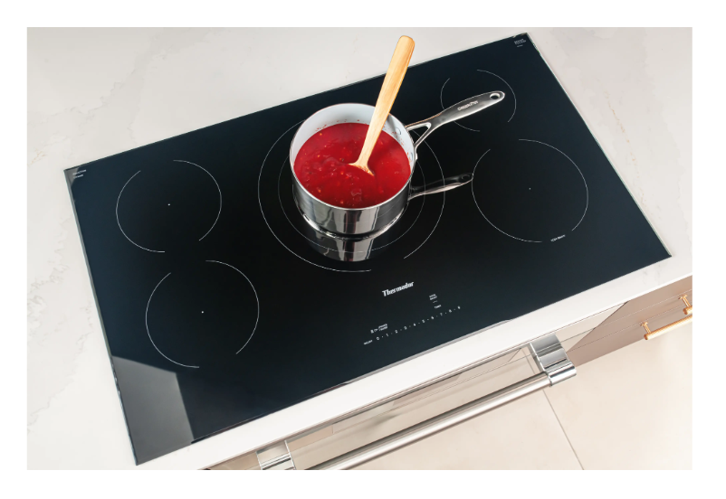Thermador-36" Heritage Induction Cooktop, Black, Frameless, Hc