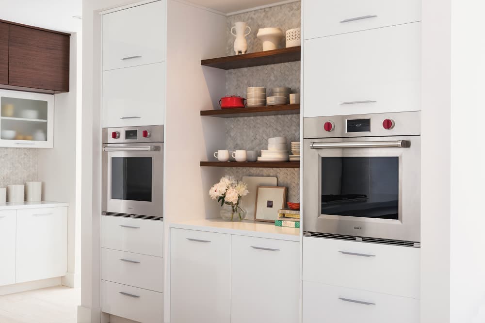 WOLF - Horno Profesional Sencillo de la Serie M 30" image 1