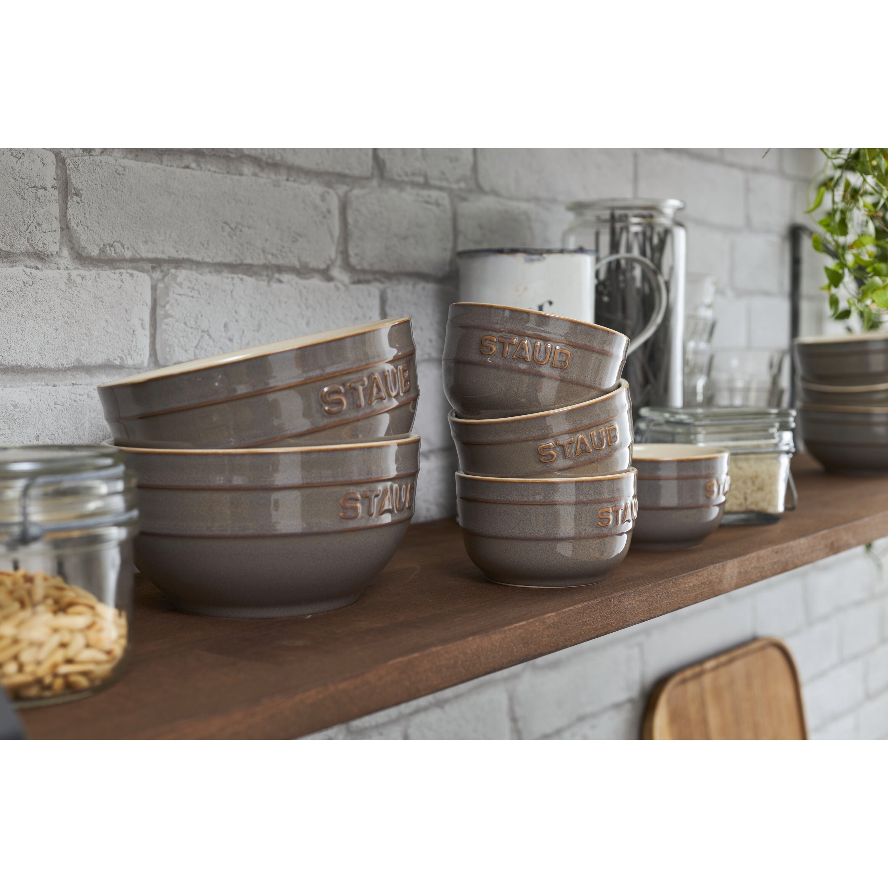 STAUB - Juego de Ramequines Redondos en Color Gris Antiguo (2 piezas) image 2