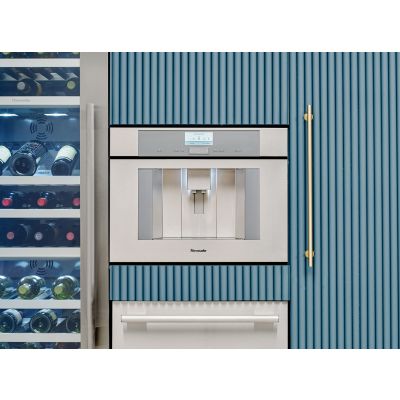 Thermador-Built-In Coffee Machine, Plumbed With Home Connect