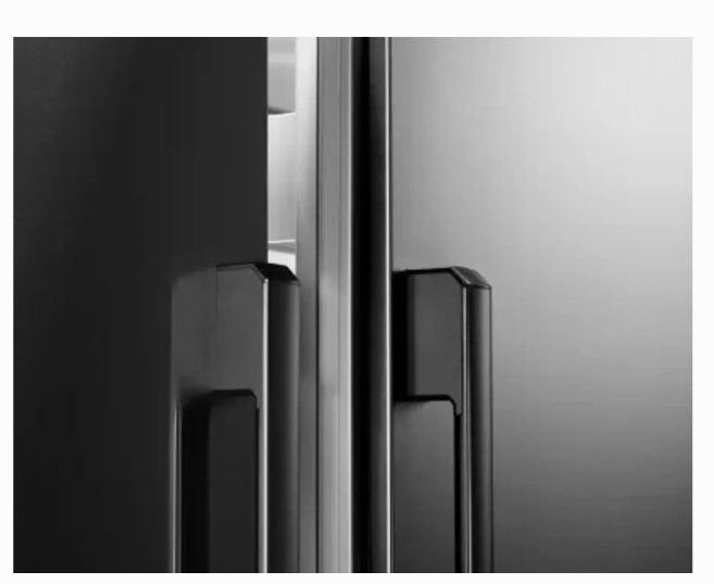 Dacor-Handle Kit, Contemporary For 42" And 48" 4-Door Built-In Refrigerator, Graphite