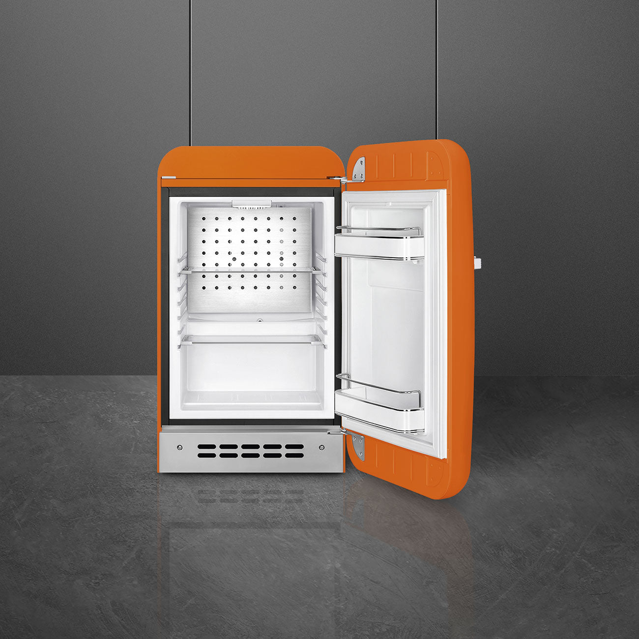 SMEG - Minibar Estilo AÃ±os 50 Capacidad de 38 L - 110V/60Hz - Derecha - Naranja image 1