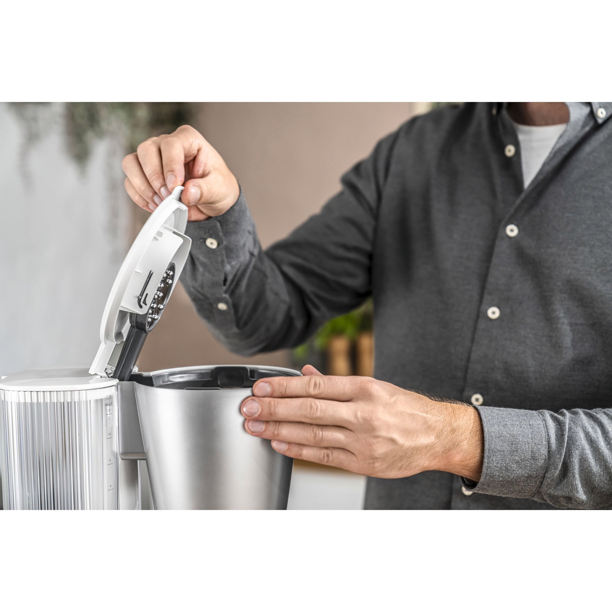 ZWILLING - Cafetera de Goteo Enfinigy 1.5 L / 48 oz - Plata image 1