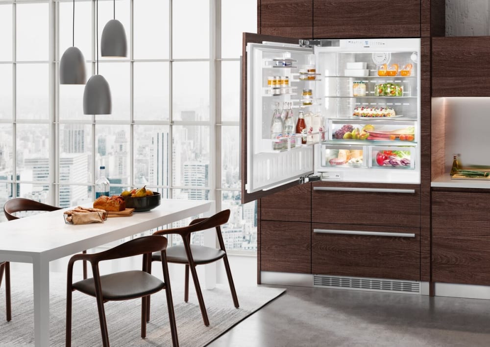 LIEBHERR - Refrigerador Congelador Inferior Totalmente Integrado - 36" image 3