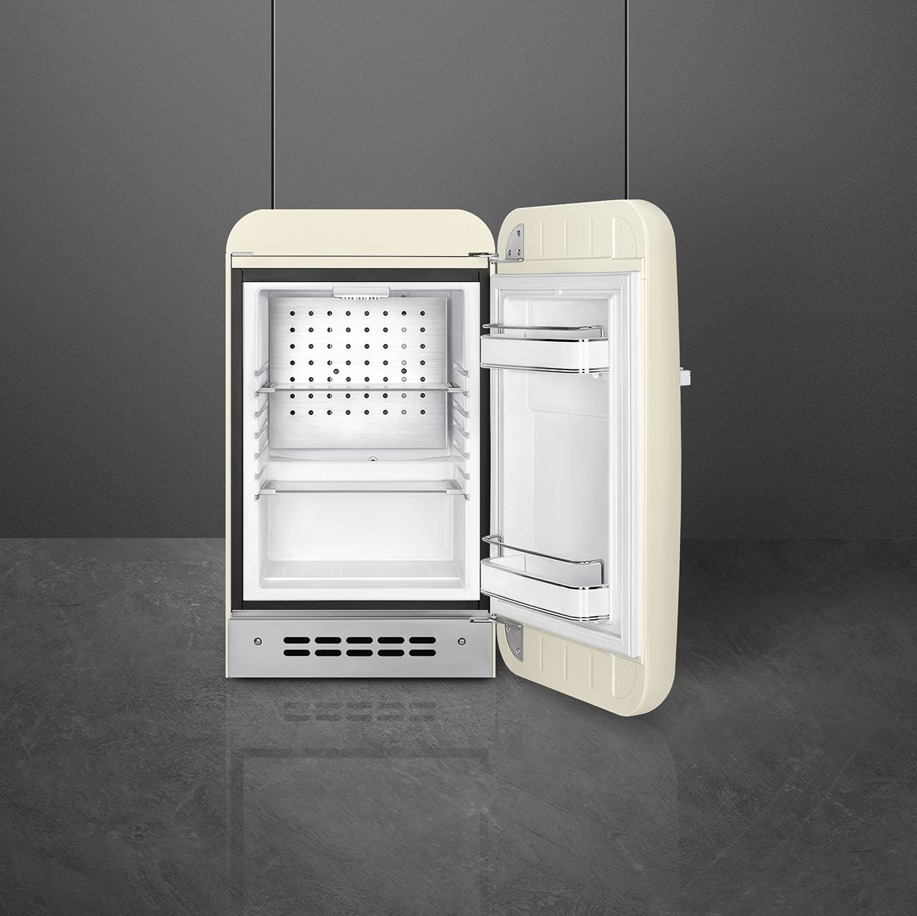 SMEG - Minibar Estilo AÃ±os 50 Capacidad de 38 L - 110V/60Hz - Derecha - Crema image 1