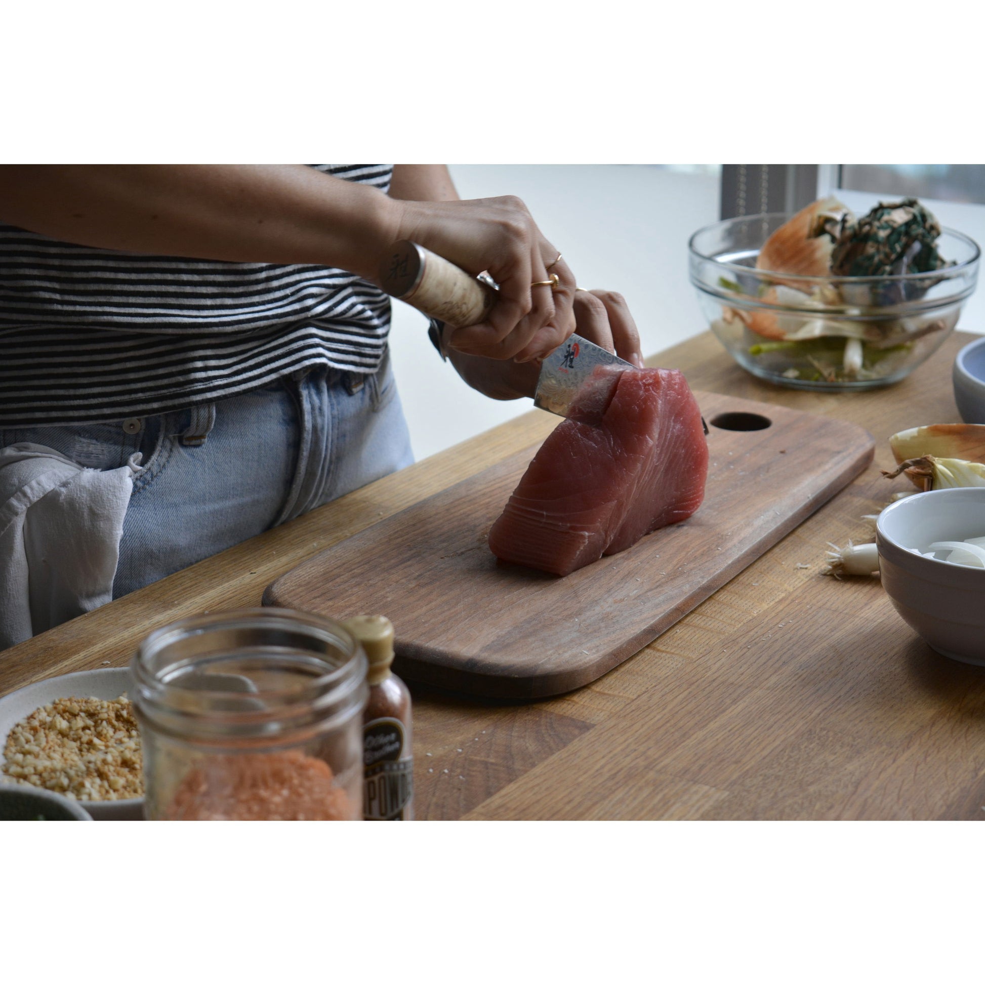 ZWILLING - Cuchillo Santoku Miyabi 5000 MCD-B, 18 cm / 7.1" image 2