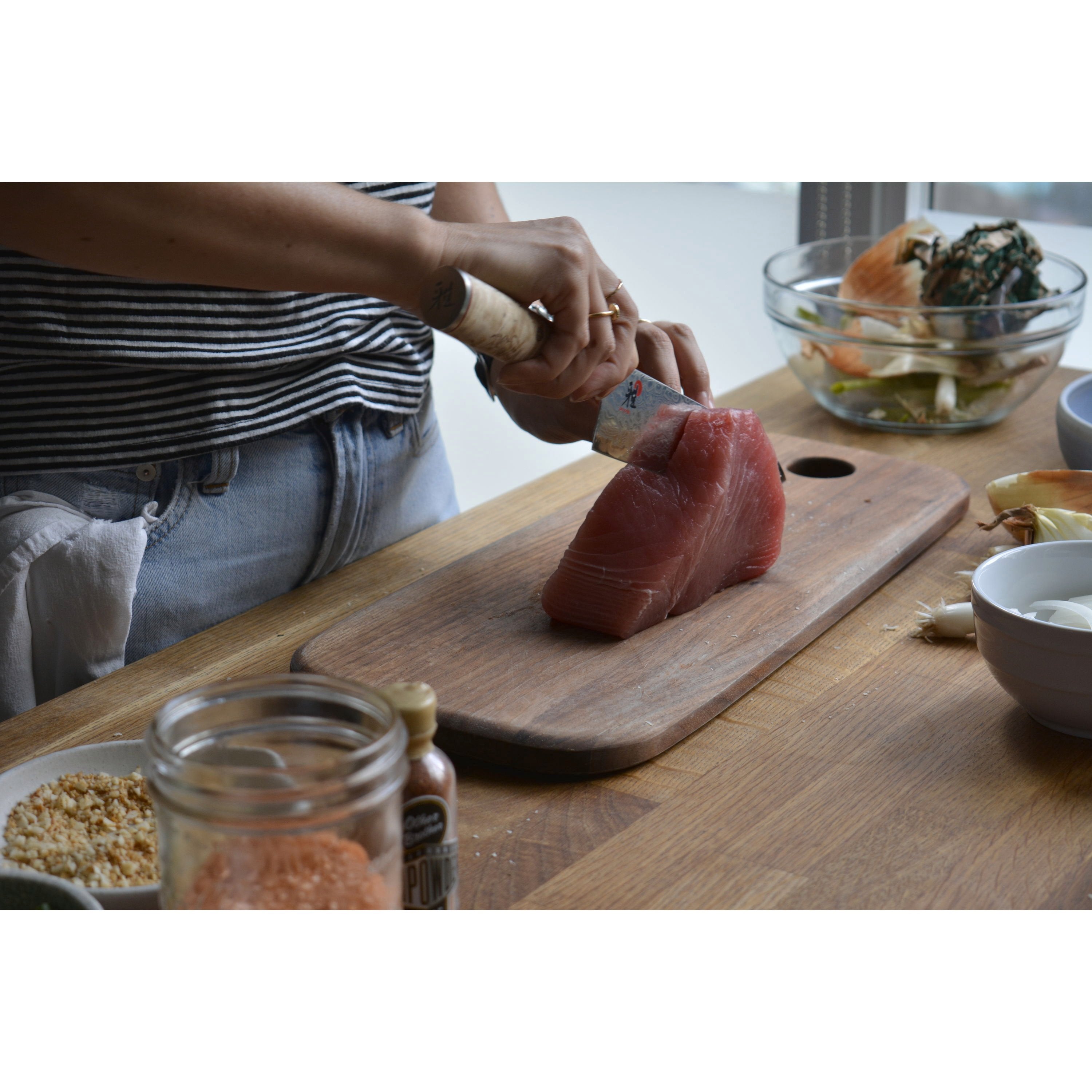 ZWILLING - Cuchillo Santoku Miyabi 5000 MCD-B, 18 cm / 7.1" image 2